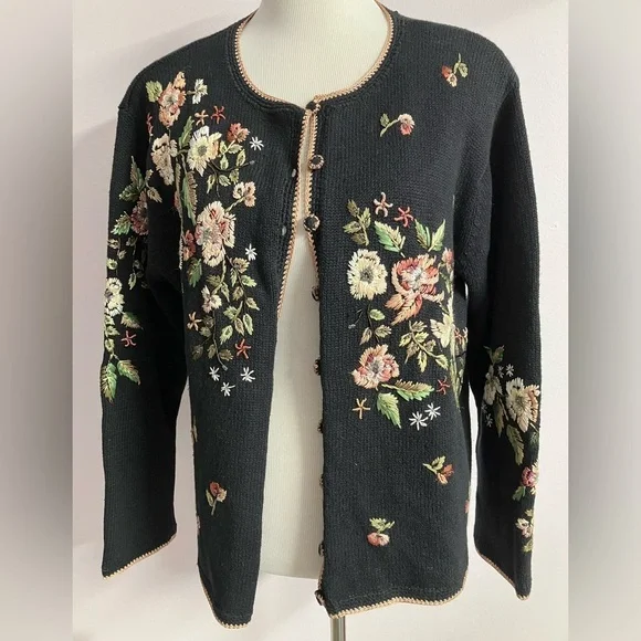 Heirloom Collectibles Women’s Cardigan, L, Black/Peach/Green, Cottagecore - Picture 5 of 8